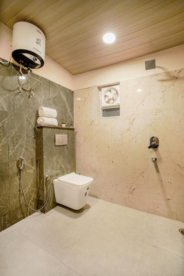 Saffronstays Zephyr Nainital Buitenkant foto